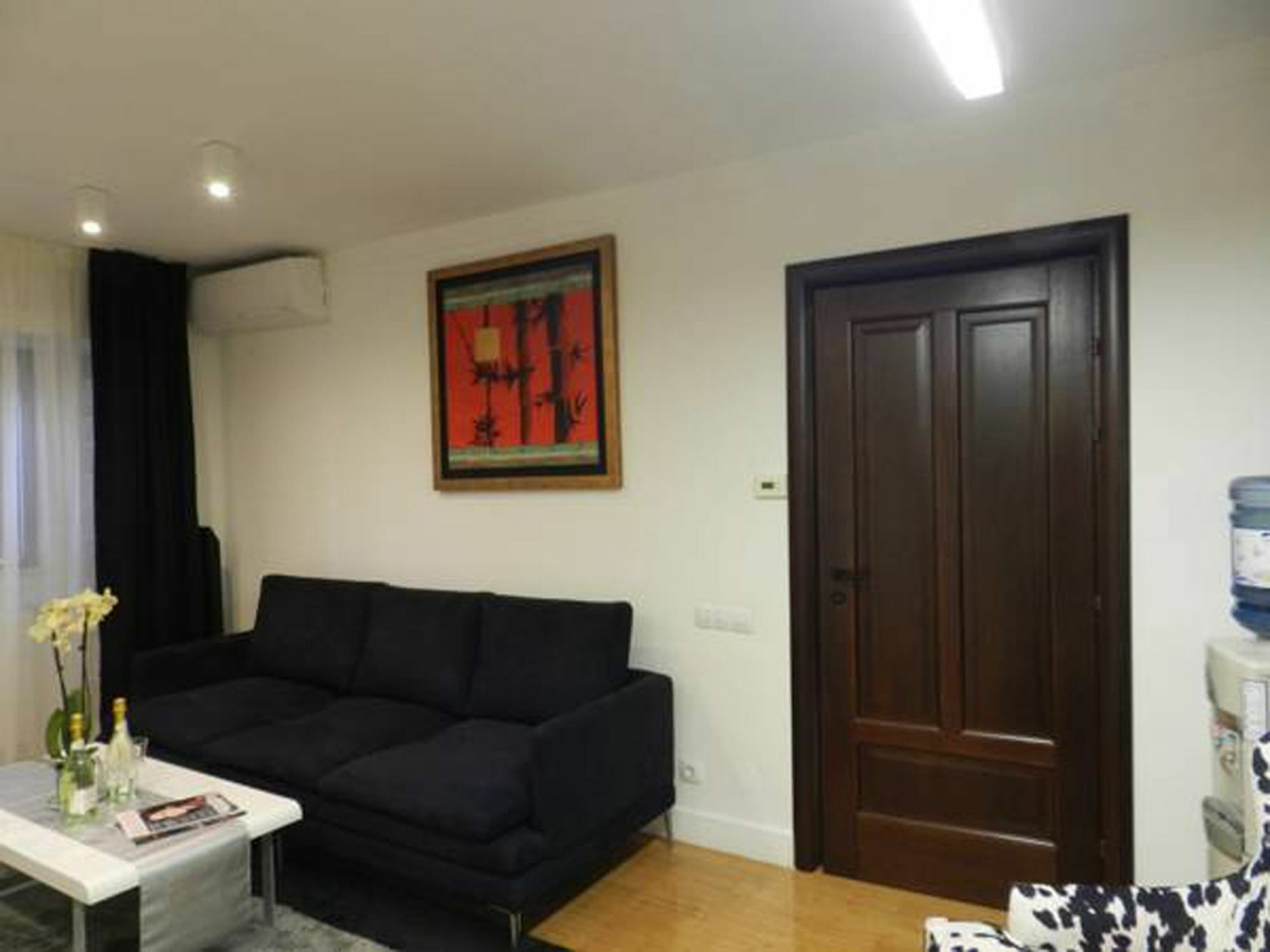 Mihail Cioranu Apartment Bukarest Exteriör bild