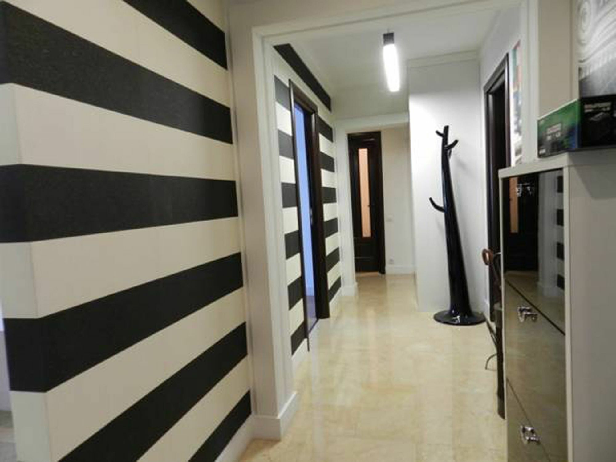 Mihail Cioranu Apartment Bukarest Exteriör bild